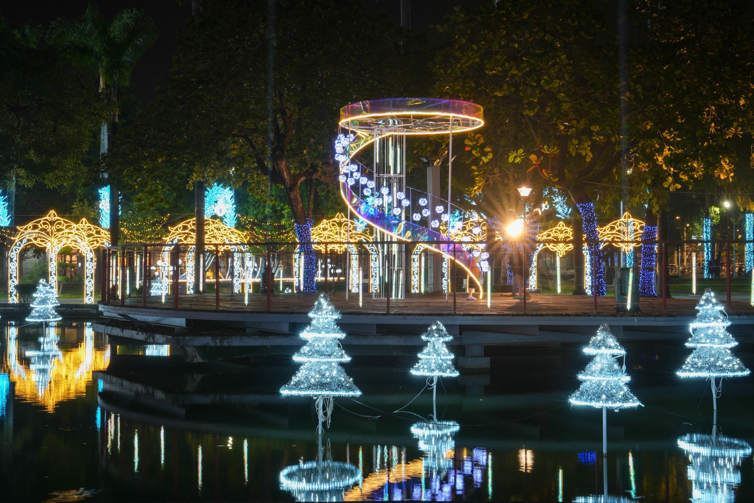  屏東公園聖誕節