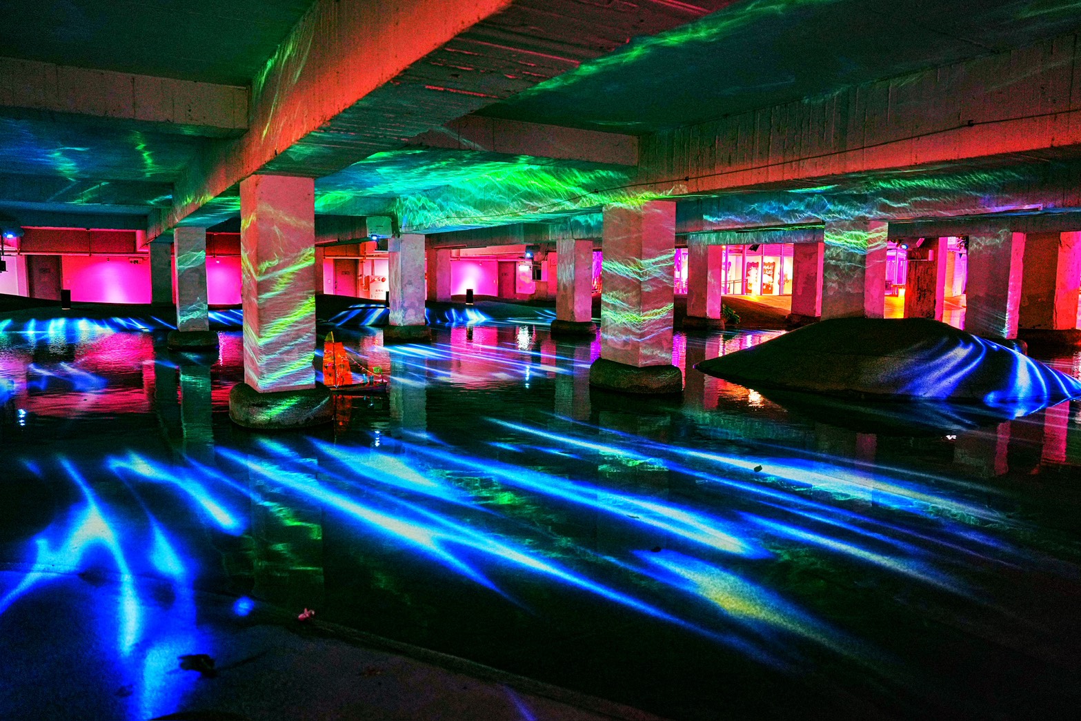 河樂廣場 LONG FLOW TAINAN 攏 Hô 樂